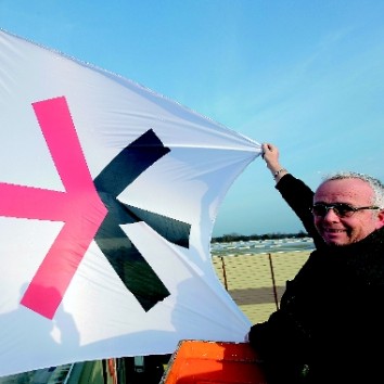 Vom 16. bis 20. Februar 2014 werden bei der Messe Düsseldorf wieder die EuroShop-Flaggen gehisst. (Photo: Messe Düsseldorf / Constanze Tillmann)